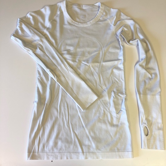 lululemon athletica Tops - Lululemon Swiftly Tech Long Sleeve